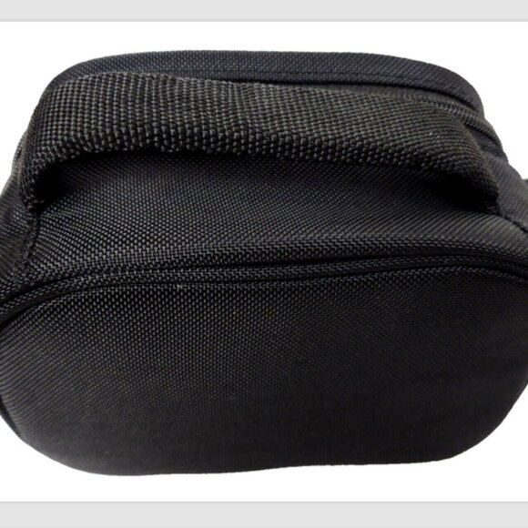 Sony Camera Case with interior pocket, outer zipper pocket and 2 way str… - Picture 5 of 8